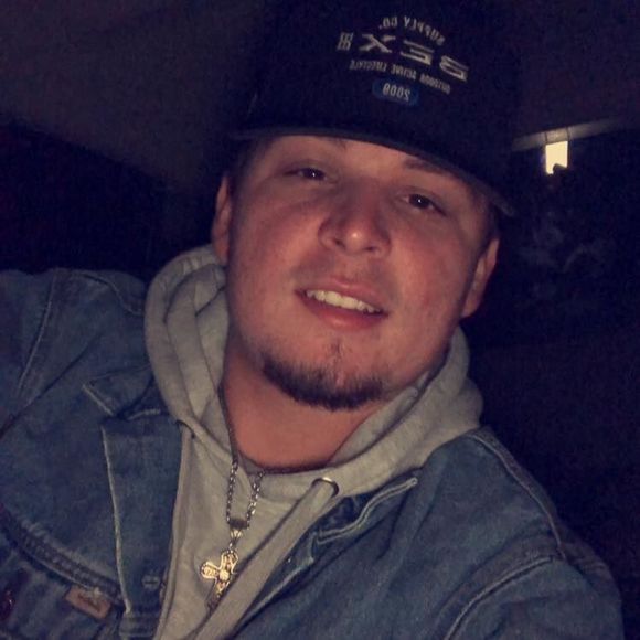 Meet your Posher, Garrett - Picture 1 of 1